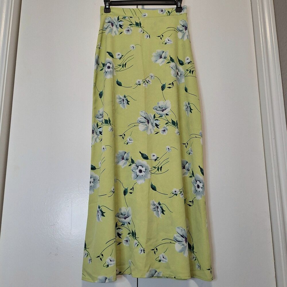 My Michelle Vintage Green Floral Skirt Size 7/8